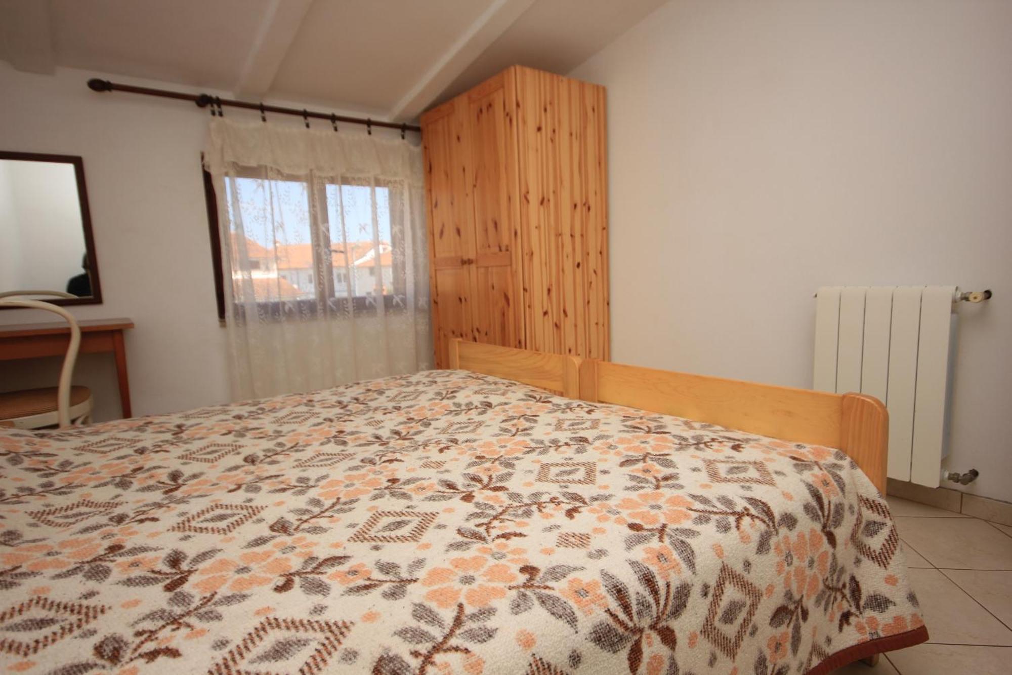 Apartament Family Friendly With A Swimming Pool - 3394